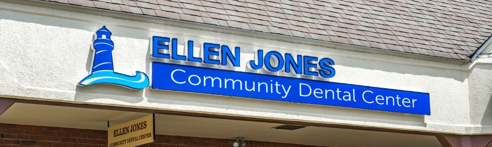 Elln-Jones-Community-Dental-Outside